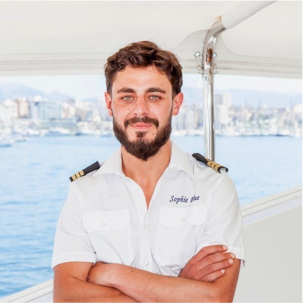 Chief Engineer: Aramais Bilozer Chief Engineer: Aramais Bilozer