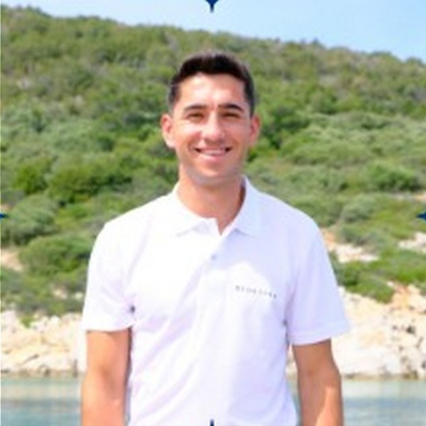 Deckhand: Mehmet Kaba Deckhand: Mehmet Kaba