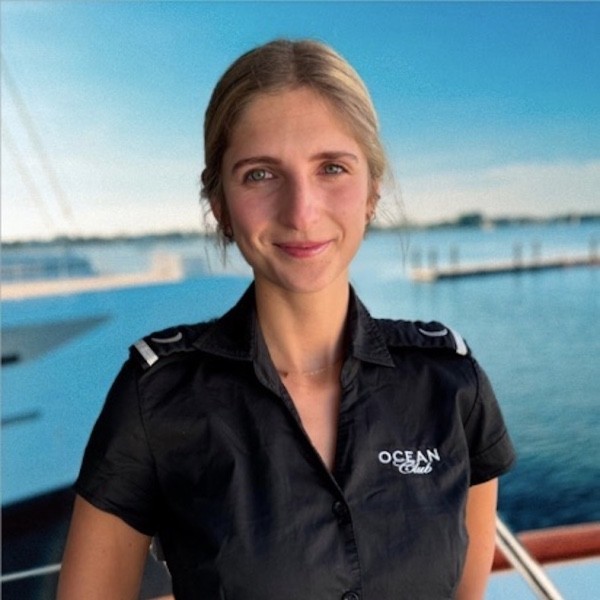 Stewardess: Jayde Donaldson Stewardess: Jayde Donaldson