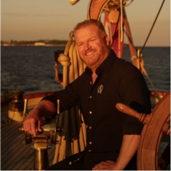 Engineer: Pim Van Dijk