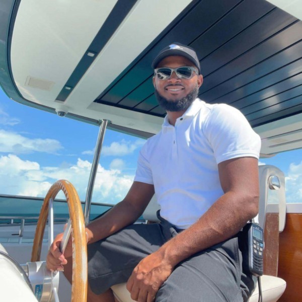 Captain: Julian Nixon