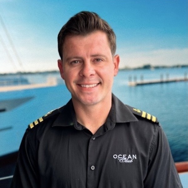 First Officer: Duane Wheeler First Officer: Duane Wheeler