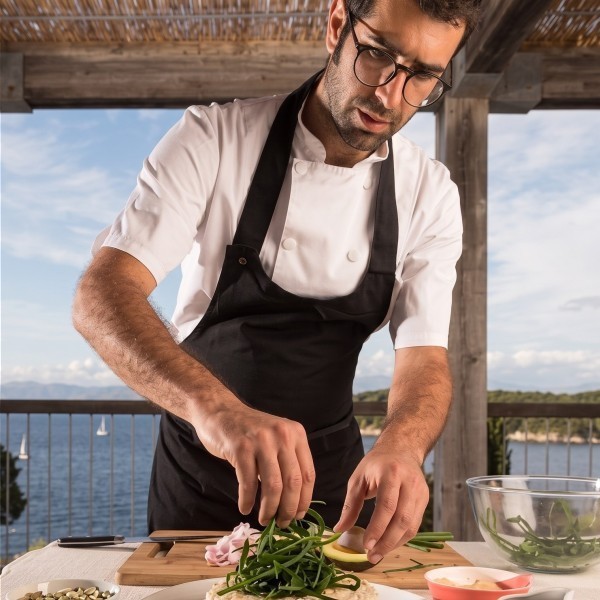 CHEF: Nikolas PAPAFINGOS