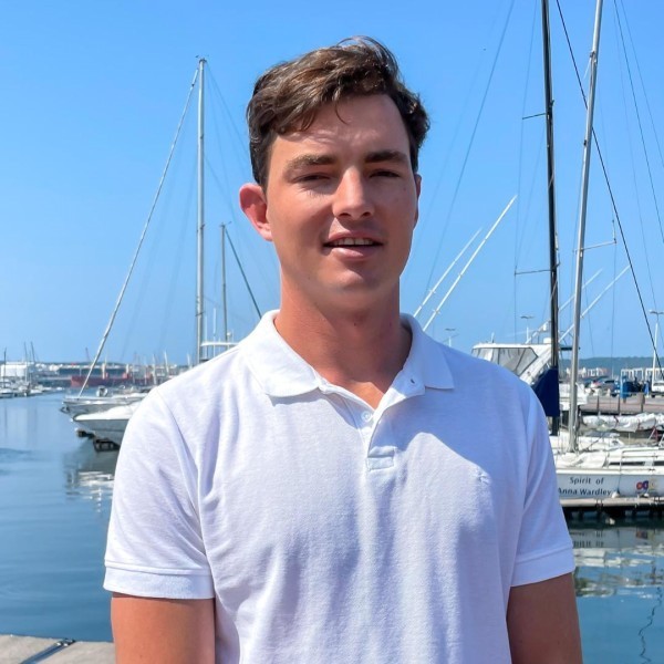 Captain: Michael Waller