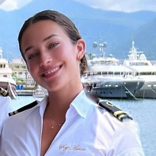 2nd Stewardess: Nikita