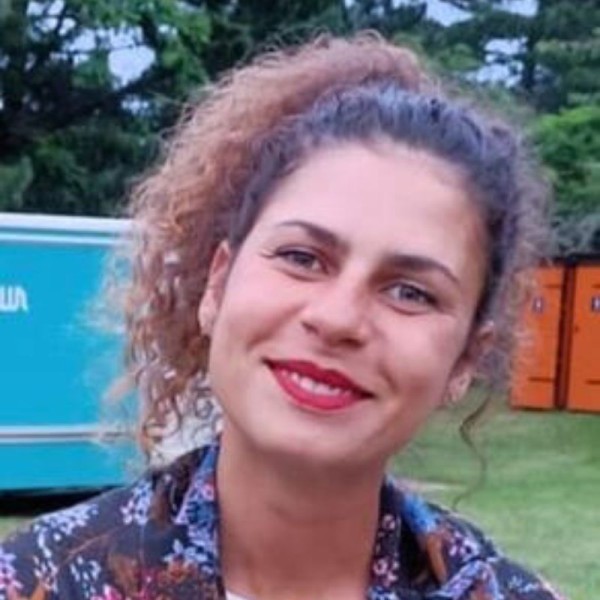 Deckhand: Claire Milovan